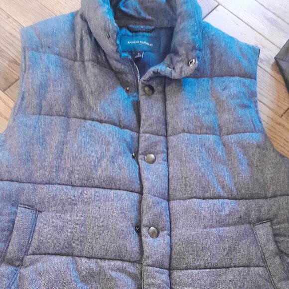 Banana Republic Quilted Vest Demin Grey Small - Picture 1 of 8